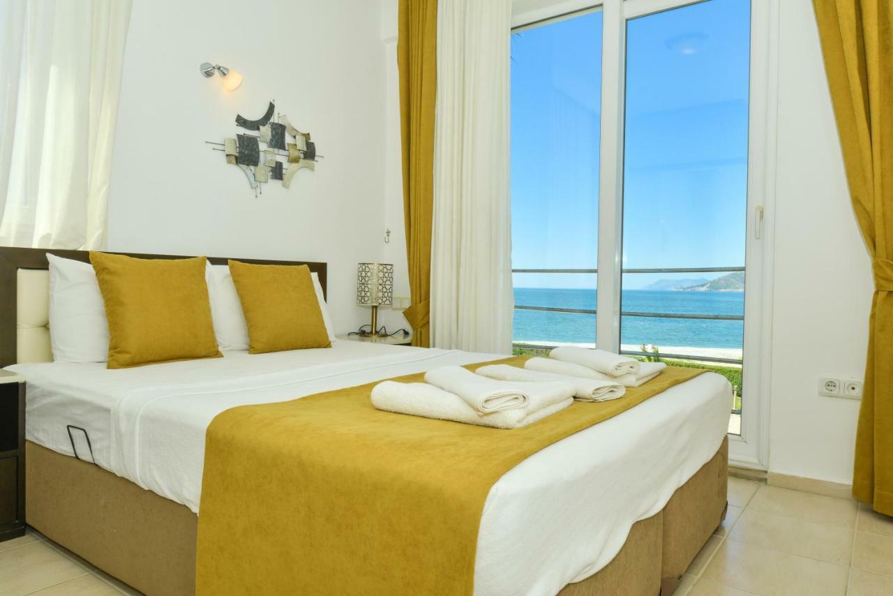 Saros Apartments Calis Beach Fethiye Exterior photo