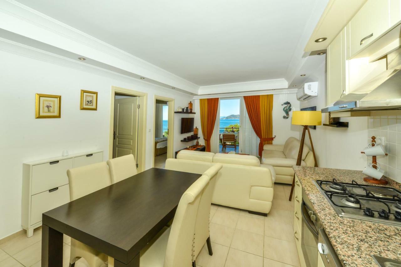 Saros Apartments Calis Beach Fethiye Exterior photo