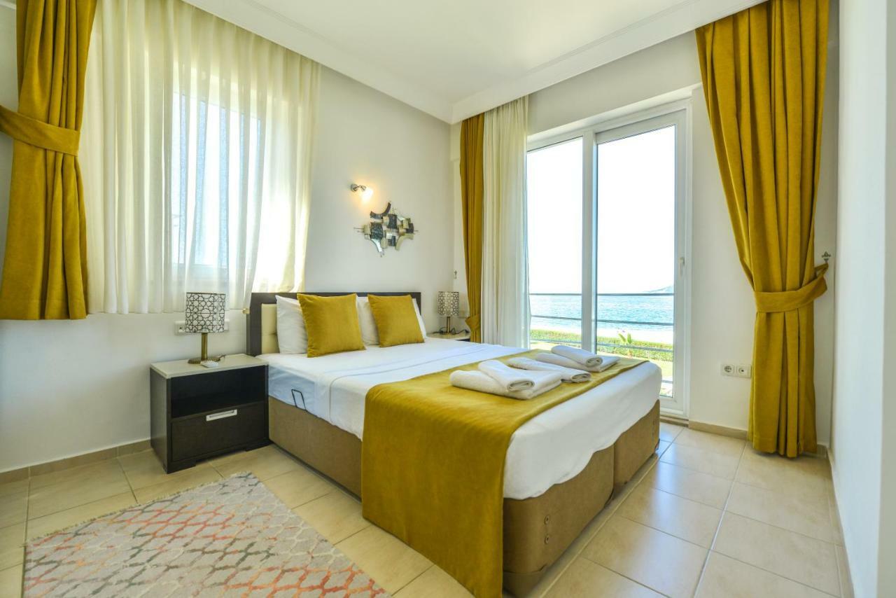 Saros Apartments Calis Beach Fethiye Exterior photo